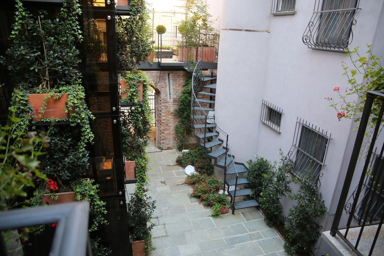 La Canonica - Charming Self-Catering Apartments In Nizza Monferrato Eksteriør billede