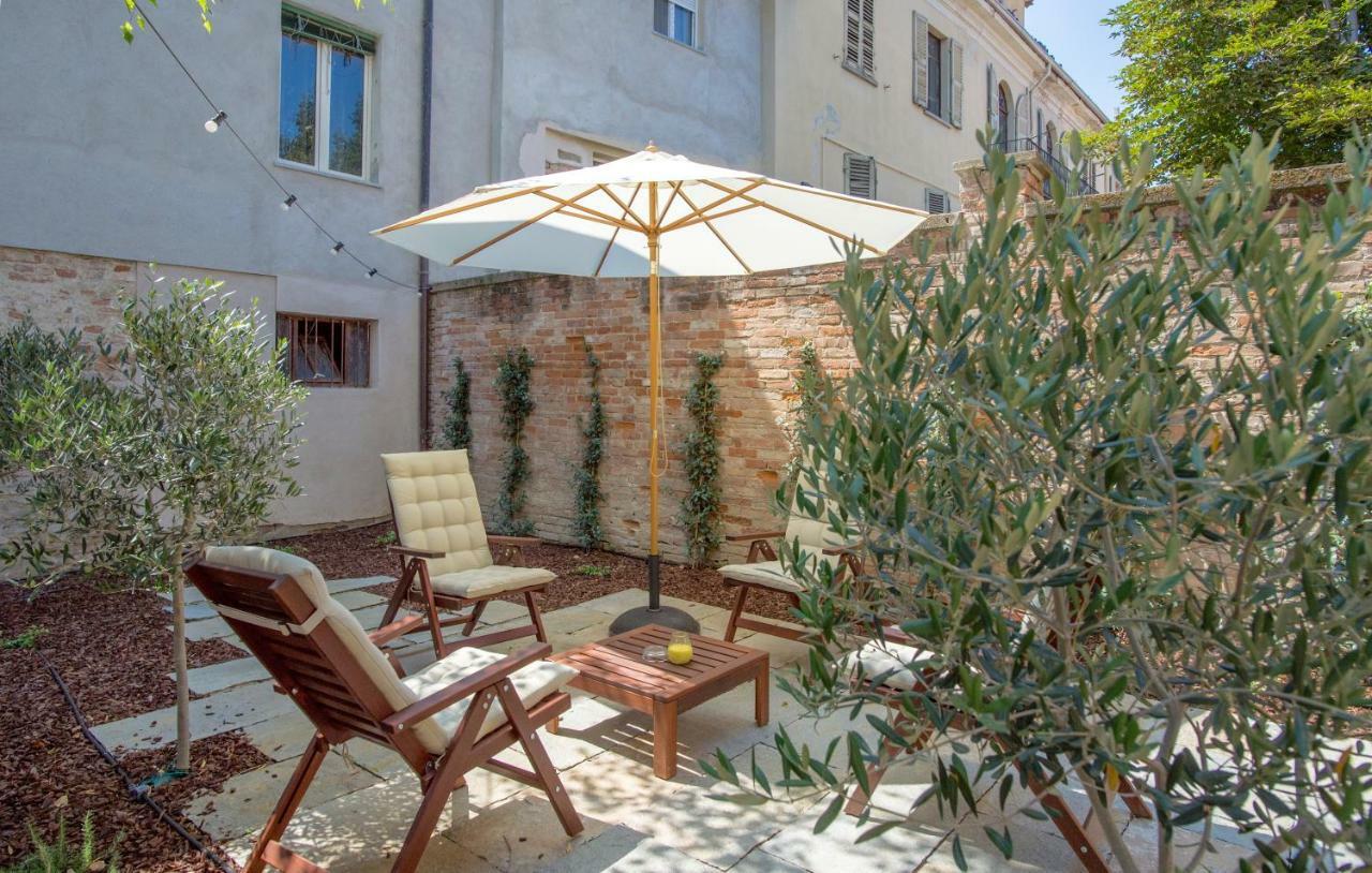 La Canonica - Charming Self-Catering Apartments In Nizza Monferrato Eksteriør billede