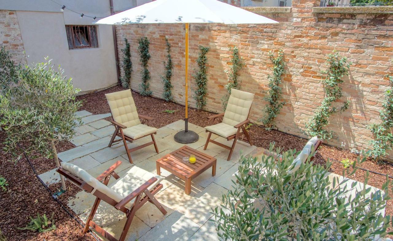La Canonica - Charming Self-Catering Apartments In Nizza Monferrato Eksteriør billede