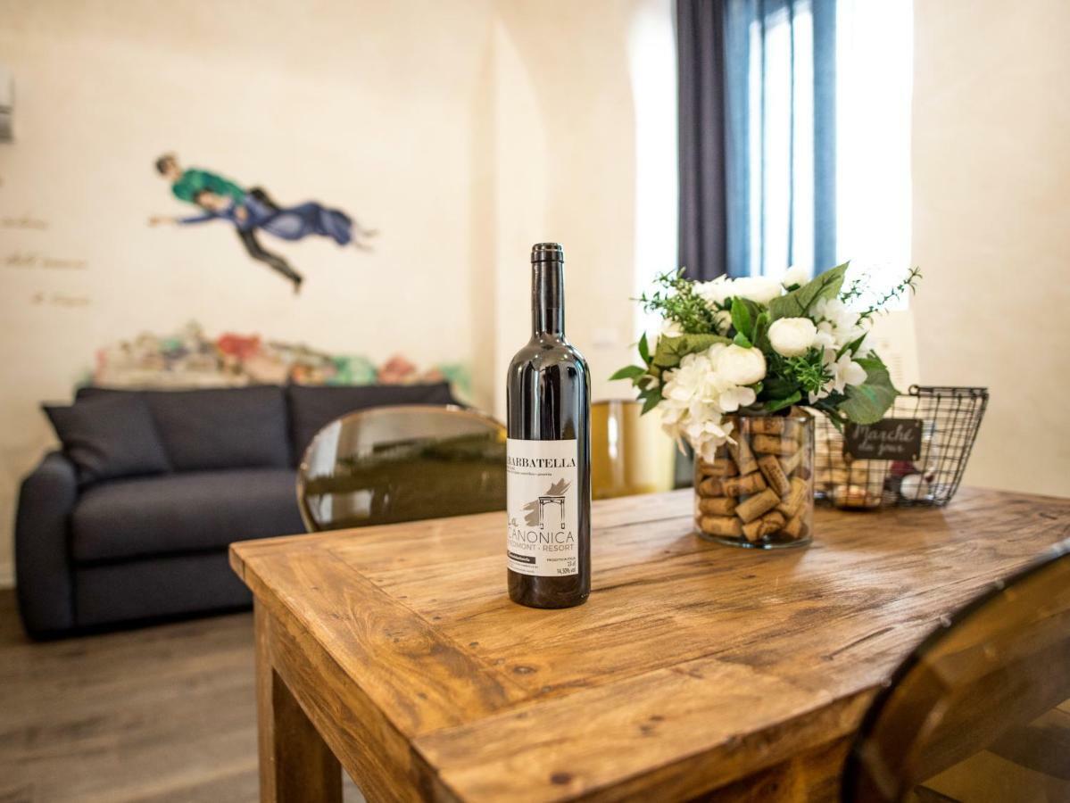 La Canonica - Charming Self-Catering Apartments In Nizza Monferrato Eksteriør billede